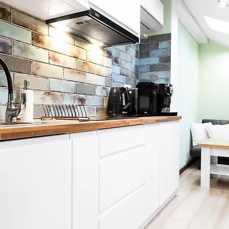 Househost Apartment:bracka 3/15a *