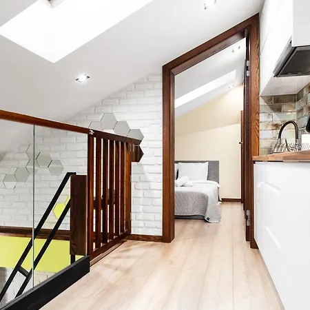 Househost Apartment:bracka 3/15a