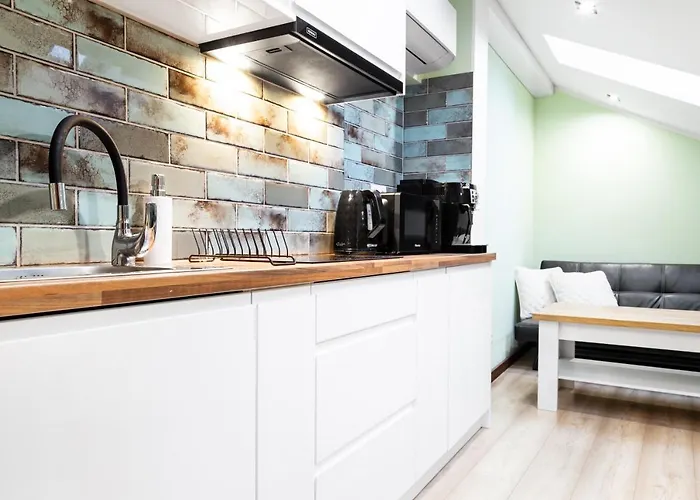 Househost Apartment:bracka 3/15a *