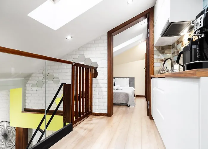 Househost Apartment:bracka 3/15a